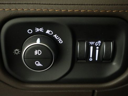 New 2026 RAM 1500 Limited AWD/4WD image 32