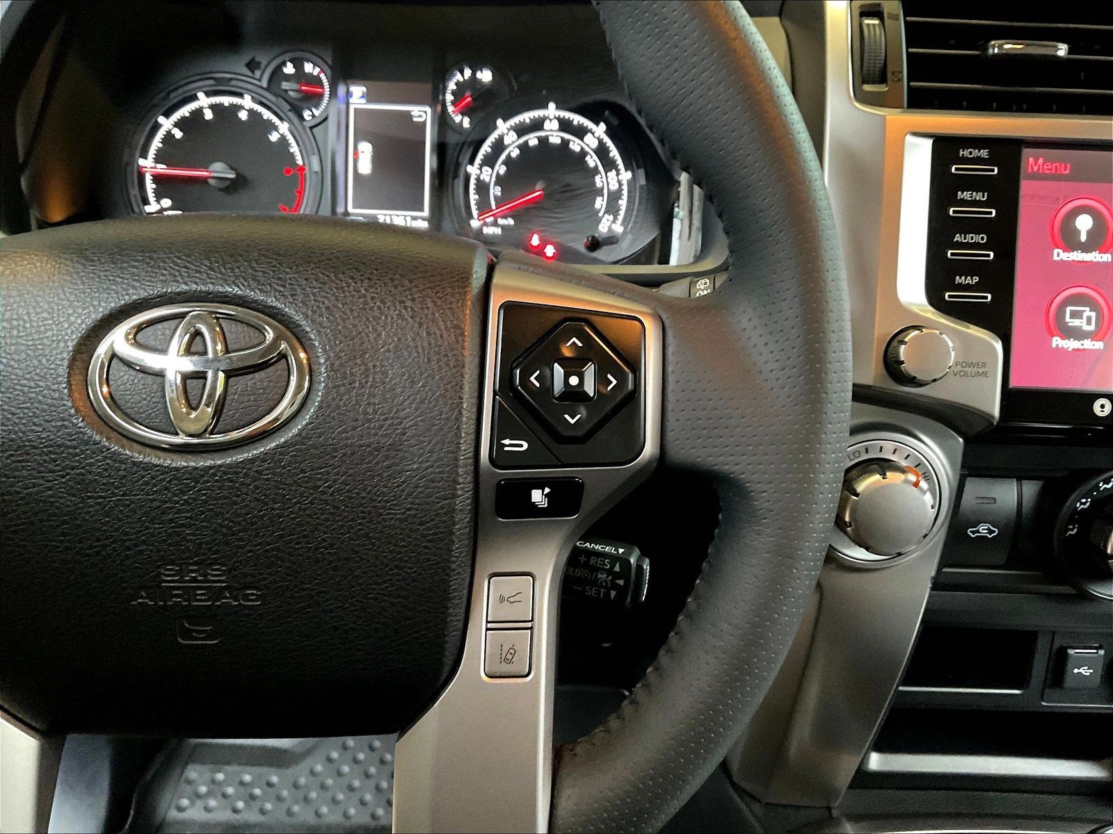 Used 2022 Toyota 4Runner SR5 Premium w/ Moonroof Package AWD/4WD image 12