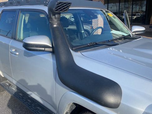 Used 2023 Toyota 4Runner TRD Off-Road image 21