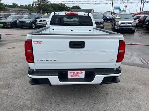 Used 2021 Chevrolet Colorado LT w/ Fleet Safety Package image 6
