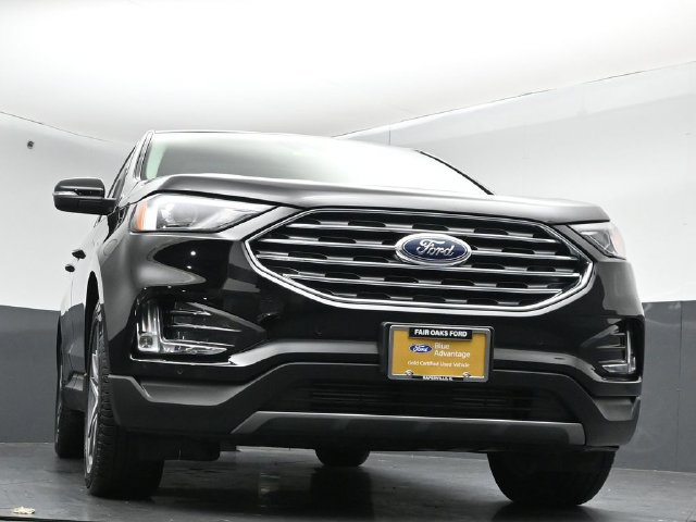 Certified 2024 Ford Edge Titanium AWD/4WD image 36