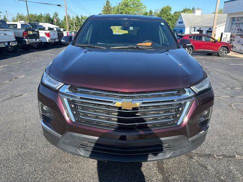 Used 2023 Chevrolet Traverse LT AWD/4WD image 3