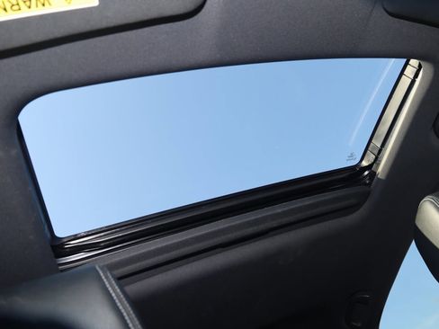 Used 2020 Honda Civic Sport Touring image 11