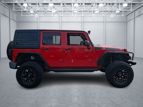 Used 2017 Jeep Wrangler Unlimited Sport AWD/4WD image 6