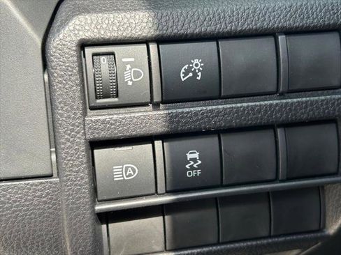 Certified 2025 Toyota Tacoma SR image 23