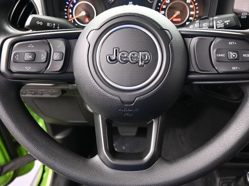 Used 2025 Jeep Wrangler Sport image 24