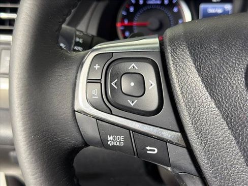 Used 2017 Toyota Camry SE FWD image 24