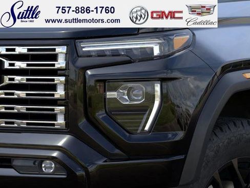 New 2026 GMC Canyon Denali w/ LPO, Denali Black Edition image 10