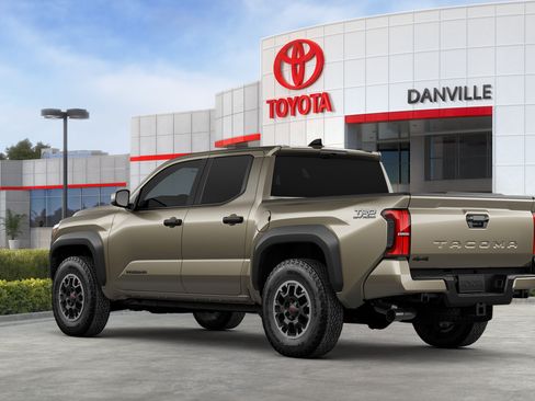 Certified 2026 Toyota Tacoma TRD Off-Road AWD/4WD image 6