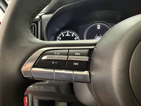 Used 2026 MAZDA CX-50 AWD 2.5 S w/ Preferred Pkg image 19