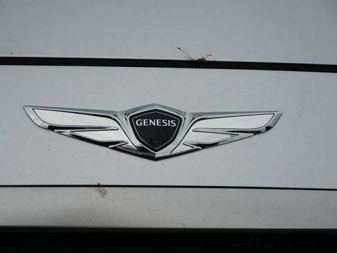 Used 2018 Genesis G80 3.8 w/ Option Group 02 RWD image 11