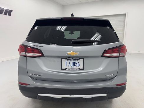 Used 2023 Chevrolet Equinox LT w/ Driver Convenience Package image 6