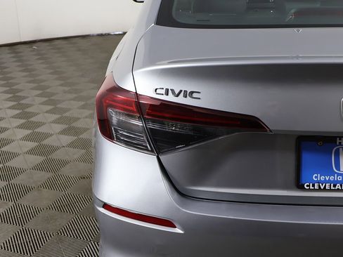 Used 2025 Honda Civic Sport image 13