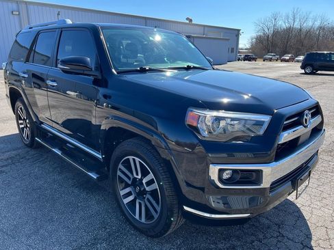 Used 2022 Toyota 4Runner Limited image 7