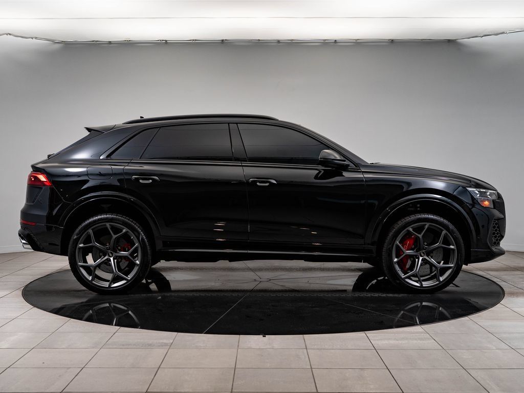 Used 2025 Audi RS Q8 performance AWD/4WD image 11