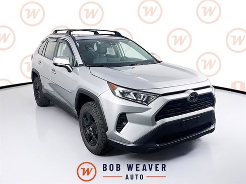 Used 2020 Toyota RAV4 XLE w/ Convenience Package image 1