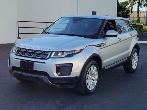 Used 2018 Land Rover Range Rover Evoque SE AWD/4WD image 1