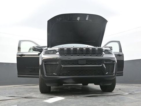 New 2026 Jeep Grand Cherokee L 4WD image 66
