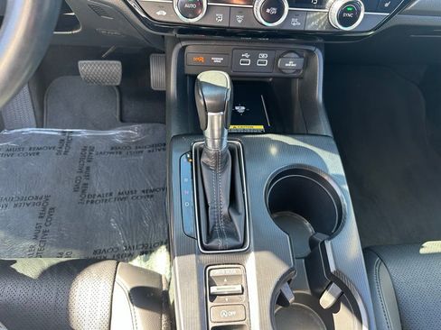 Used 2023 Honda Civic Touring image 29