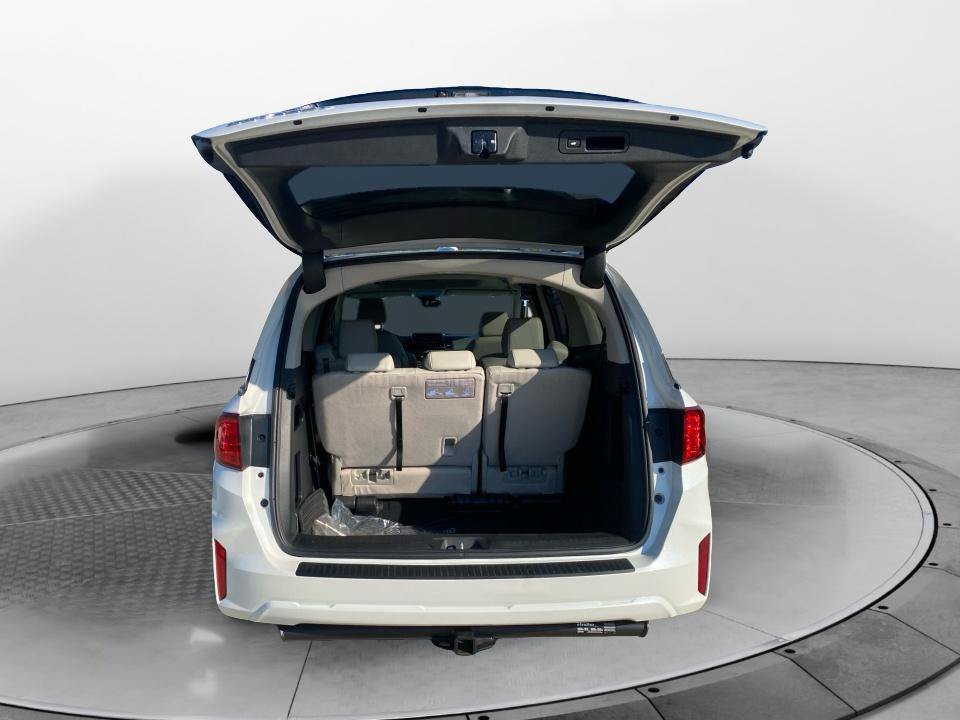 Certified 2026 Honda Odyssey EX-L image 14