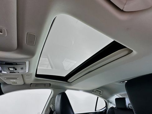 Used 2021 Lexus ES 350 w/ Premium Package image 26