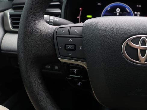 New 2026 Toyota Camry LE FWD image 19