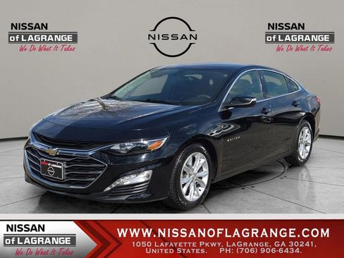 Used 2021 Chevrolet Malibu LT FWD image 1