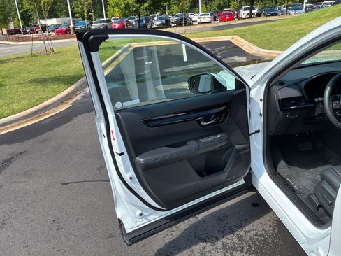 Used 2023 Honda CR-V EX-L image 19