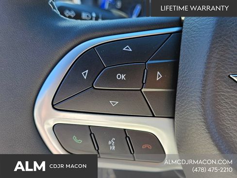 New 2026 Chrysler Pacifica Select FWD image 28