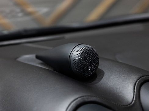 Used 2019 McLaren 570S image 37