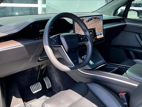 Used 2024 Tesla Model X AWD/4WD image 13