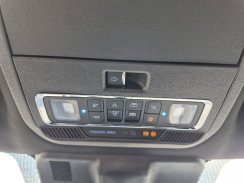 Certified 2024 Ford F250 Platinum image 23