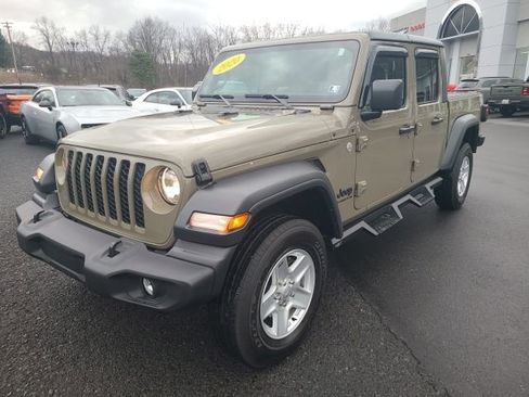 Used 2020 Jeep Gladiator Sport w/ Quick Order Package 24S image 1