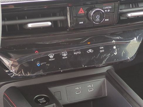 New 2026 Nissan Kicks SR FWD image 23