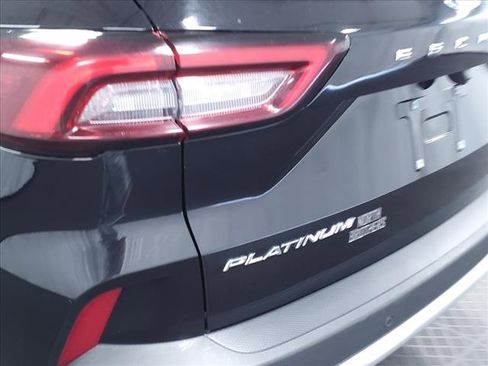Certified 2023 Ford Escape Platinum image 30