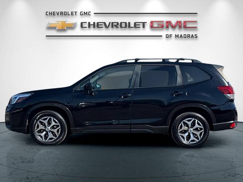 Used 2019 Subaru Forester Premium w/ Popular Package #1 AWD/4WD image 6