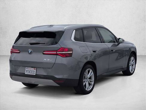 Used 2025 BMW X3 xDrive30 w/ Premium Package AWD/4WD image 5