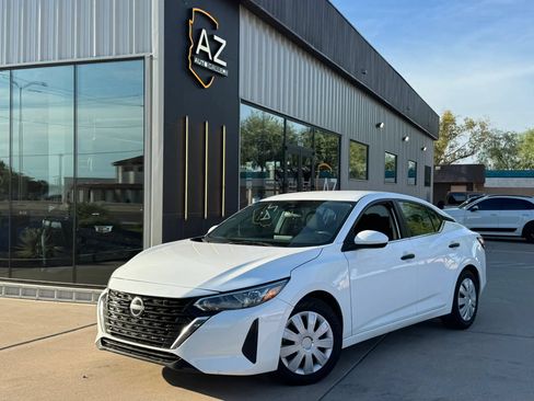 Used 2024 Nissan Sentra S FWD image 1