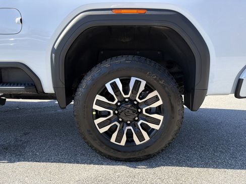 New 2026 GMC Sierra 2500 Denali Ultimate image 25