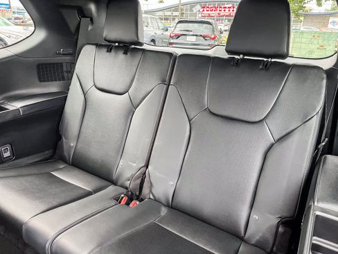 Used 2024 Lexus TX 500h AWD image 18