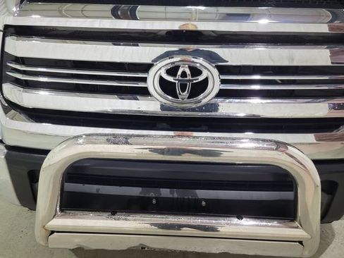 Used 2017 Toyota Tundra SR5 image 20