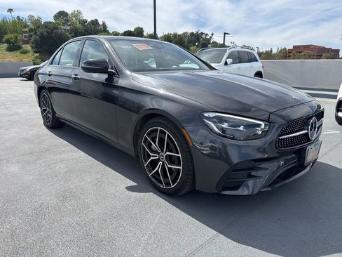 Used 2022 Mercedes-Benz E 350 Sedan image 3