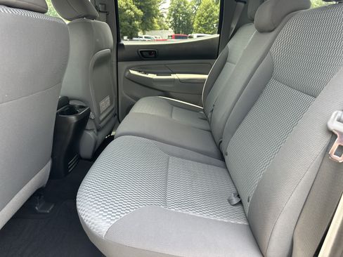 Used 2013 Toyota Tacoma 4x4 Double Cab w/ SR5 Pkg image 21