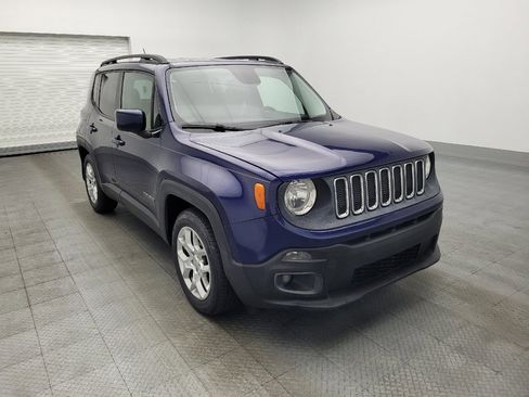 Used 2016 Jeep Renegade Latitude image 13
