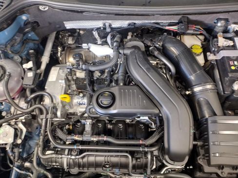 New 2026 Volkswagen Taos S AWD/4WD image 7