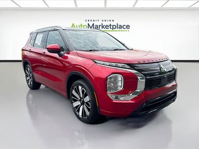 Used 2025 Mitsubishi Outlander SEL