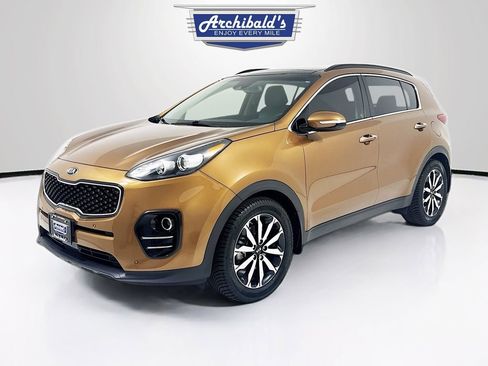 Used 2019 Kia Sportage EX w/ EX Technology Package image 3