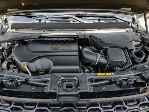 Used 2020 Land Rover Discovery Sport SE image 53