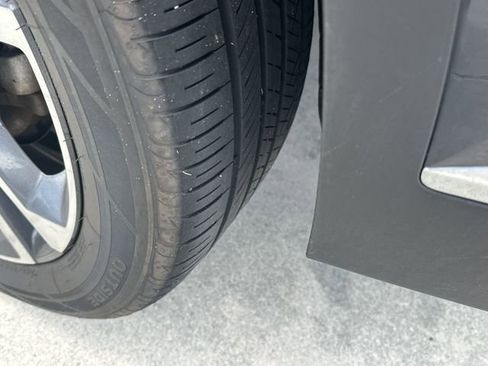 Used 2023 Hyundai Palisade Limited AWD/4WD image 11