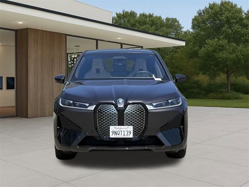 Used 2025 BMW iX xDrive50 image 3